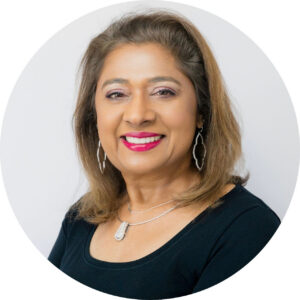 Sentra Hannasch, Customer Service Representative